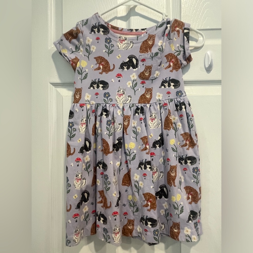Mini Boden kitten dress. NWOT. So cute with POCKETS!